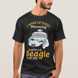 196 Ik word elke ochtend wakker met een Beagle bij T-shirt