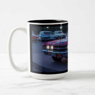 1970 Muscle Car Cranberry Rood Tweekleurige Koffiemok