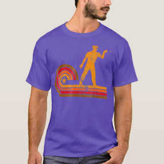1970s Retro Style Darts Player Silhouette Darts T-shirt
