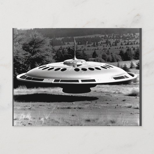 1970s Retro UFO Australian Outback Boerderij Briefkaart (Voorkant)