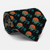 1972 50ste  zonsondergang op de geboorte stropdas (Opgerold)