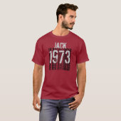 1973 Birthday Jaar  Red Black Silver Y008 T-shirt (Voorkant volledig)