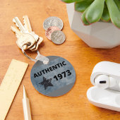 1973 Verjaardag met Grunge Star Sleutelhanger