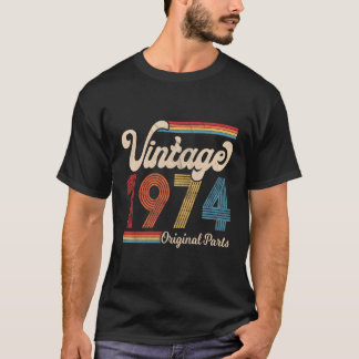 1974  1974 Verjaardagscadeau Mannen Vrouwen Gebore T-shirt