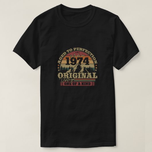 1974 Birthday Gift T-shirt (Design voorkant)