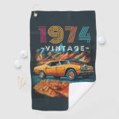  1974 coole auto golfhanddoek (Insitu)