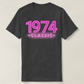 1974 KLASSIEK T-SHIRT (Design voorkant)