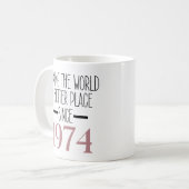 1974 Verjaardag 50e jaar oude geschenken Vrouwen M Koffiemok (Voorkant links)