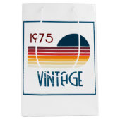 1975 Retro Stripe Zon 50e Verjaardag Medium Cadeauzakje (Voorkant)