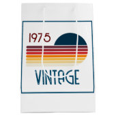 1975 Retro Stripe Zon 50e Verjaardag Medium Cadeauzakje (Achterkant)