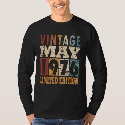1976 jaar geboren in mei Gezegde T-shirt (Voorkant)