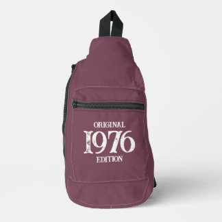 1976 Originele editie op Maroon Sling Bag