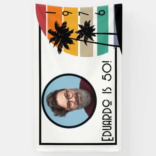 1976 Retro Stripe Sunset  Aangepaste Fotonaam Spandoek (Verticaal)