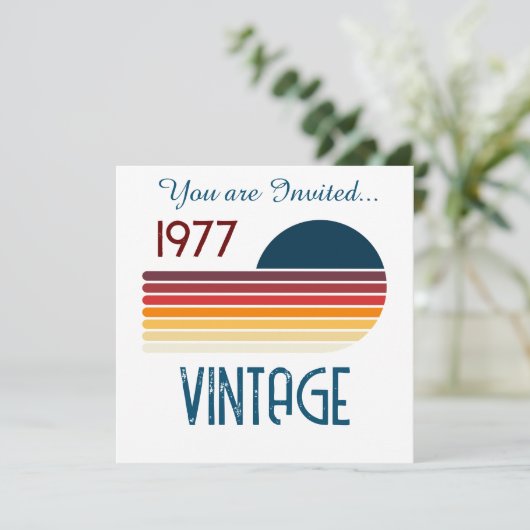 1977 Retro Stripe Zon 50e Verjaardag Kaart (Staand voorkant)