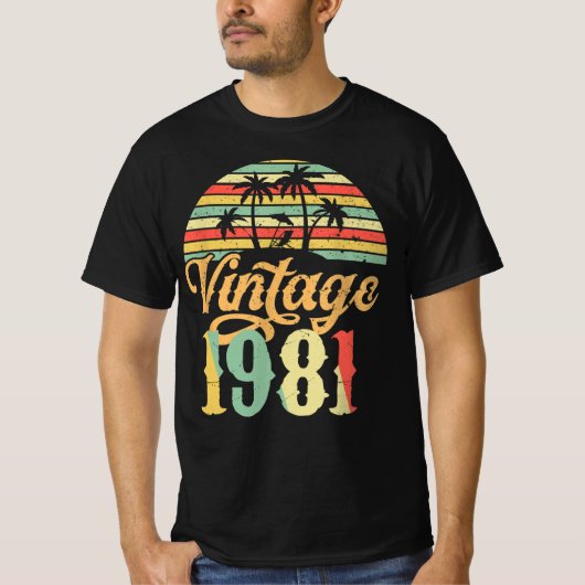 1981 Happy Birthday Gift, 1981 Classic T-shirt (Voorkant)