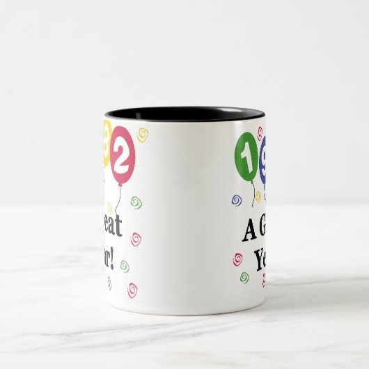 1982 een grote jaardag tweekleurige koffiemok (Center)