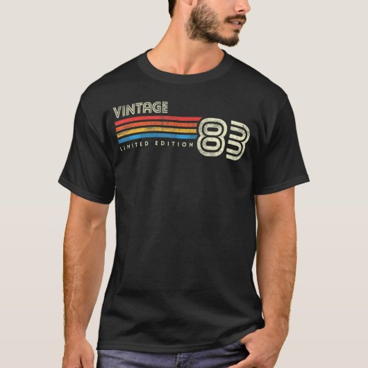 1983 Borststreep 40 Verjaardag T-shirt (Voorkant)
