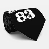 1983 in 83 stropdas (Opgerold)