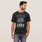 1983 Klassieke auto 42e verjaardag T-shirt (Voorkant volledig)