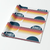 1983  Retro Stripe Zon Verjaardag Cadeaupapier (Uitgerold)