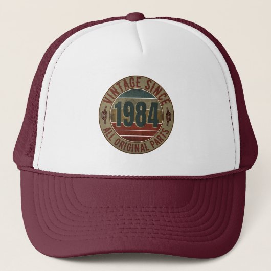  1984 BIRTHDAY GIFT TRUCKER HAT PET (Voorkant)