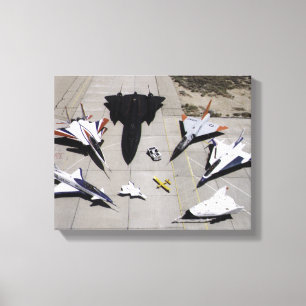 1997 Dryden Research Vliegtuig Fleet on Ramp Canvas Afdruk