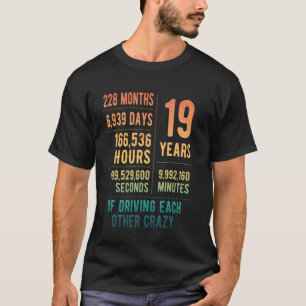19 Jaar Getrouwd Grappige 19e Huwelijksverjaardag T-shirt