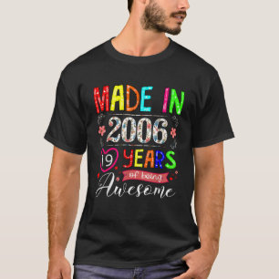 19 jaar oud gemaakt in 2006 Floral 19e verjaardag T-shirt