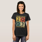 19 jaar oude retroflector 2003 19e verjaardag t-shirt (Voorkant volledig)