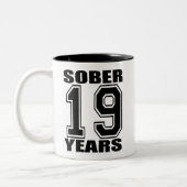 19 jaar Sober Black op witte Mok (Links)