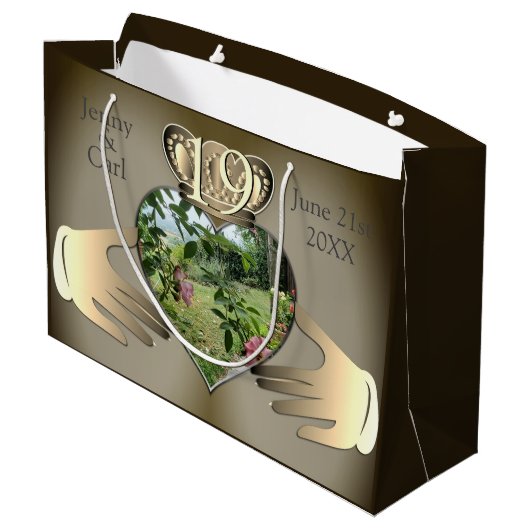 19e,8e Bronzen Foto Jubileum Claddaugh Groot Cadeauzakje (Achterkant Gekanteld)