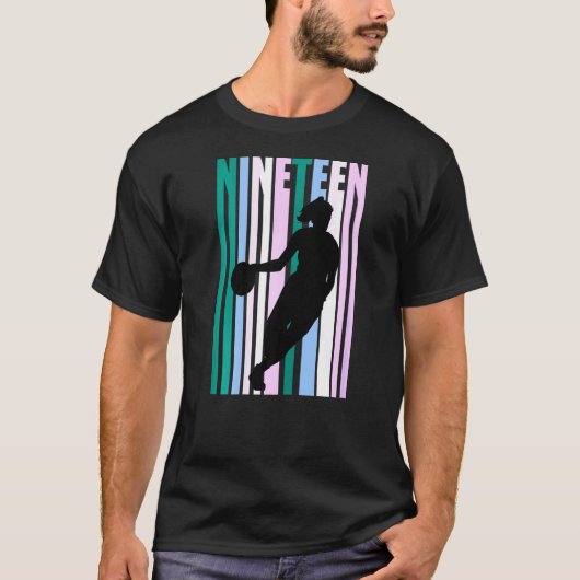 19e Basketball Birthday Retro 19e T-shirt (Voorkant)