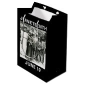 19e Dag 1866: Viering van de emancipatie Medium Cadeauzakje (Voorkant Gekanteld)