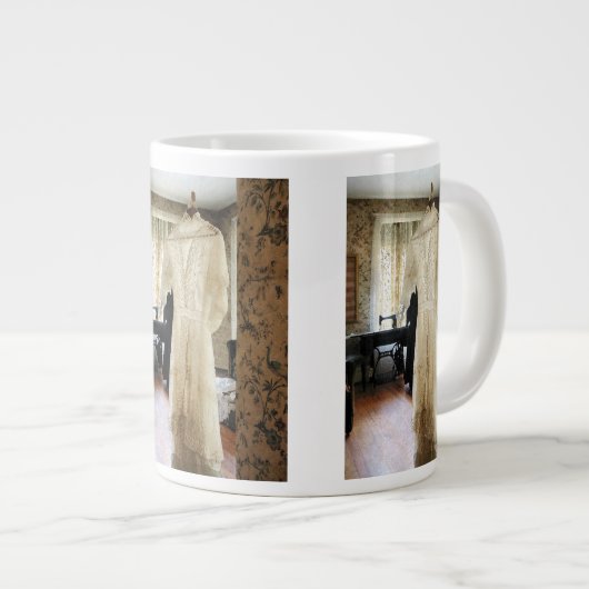 19e eeuw bruiloft grote koffiekop (Voorkant rechts)