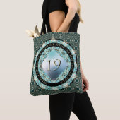 19e Jubileum voor bruiloft Acquamarine MedallionTe Tote Bag (Dichtbij)