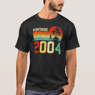 19e verjaardag  2004 Retro Boy Girl 19 jaar T-shirt