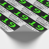 19e verjaardag - Nerdy / Geeky Style "19" en naam Cadeaupapier (Hoek)