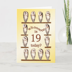 19e verjaardag, nieuwsgierige uilkaart. kaart