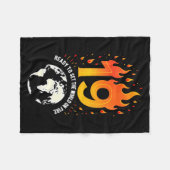 19th Birthday Gift_ Ready To Set The World On Fire Fleece Deken (Voorkant (Horizontaal))