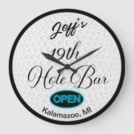 19th Hole Bar Gepersonaliseerde Golf Ball Design B Grote Klok