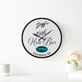 19th Hole Bar Gepersonaliseerde Golf Ball Design B Grote Klok (Huis)