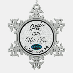 19th Hole Bar Gepersonaliseerde Golf Ball Design B Tin Sneeuwvlok Ornament
