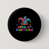 1 april grap cadeau  ronde button 5,7 cm (Voorkant)