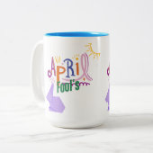 1 aprilgrap tweekleurige koffiemok (Voorkant links)