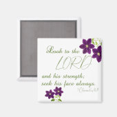 1 Chronicles 1611 Kijk naar de Heer, Paarse Floral Magneet (Voorkant / Achterkant)