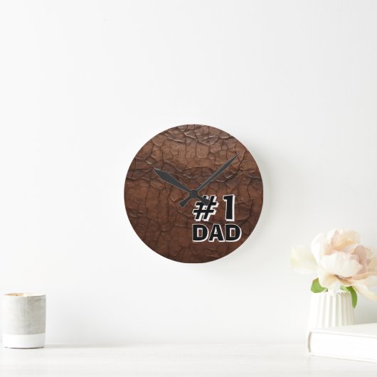 #1 Dad Leather-look Ronde Klok (Huis)