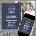 1 foto Jubileum Surprise Party Navy Blauw Wit Save The Date<br><div class="desc">Kun je een geheim bewaren? Nodig familie en vrienden uit voor een elegant en spannend verrassingsjubileumfeest met aangepaste foto marineblauw en wit om de datumuitnodigingen te bewaren. Afbeelding en alle bewoordingen op deze sjabloon zijn eenvoudig te personaliseren, inclusief een bericht met de tekst "Shhh! Het is een verrassing." Het ontwerp...</div>