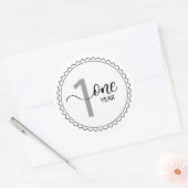 1 jaar mijlpaal ronde sticker (Envelop)