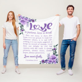 1 Korintiërs 13:4-8 Liefde is geduldige Paarse Blo Fleece Deken