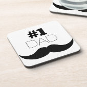 #1 Pap Black Mustache - Nummer 1 Bier Onderzetter (Linkerzijde)